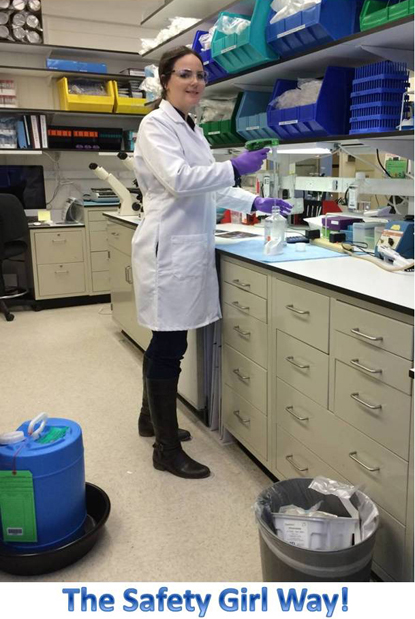 Amanda Vandeveer in a safe lab