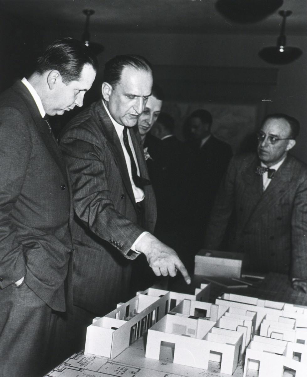 Dr. Jack Masur showing a model of the Clinic Center to former Surgeon General Leonard Scheele