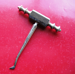 object that looks like a corkscrew
