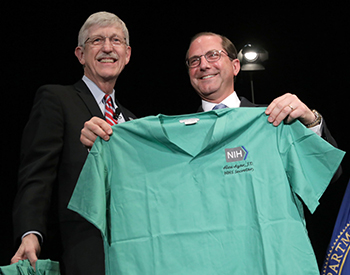 N I H Director Francis Collins and H H S Secretary Alex Azar.