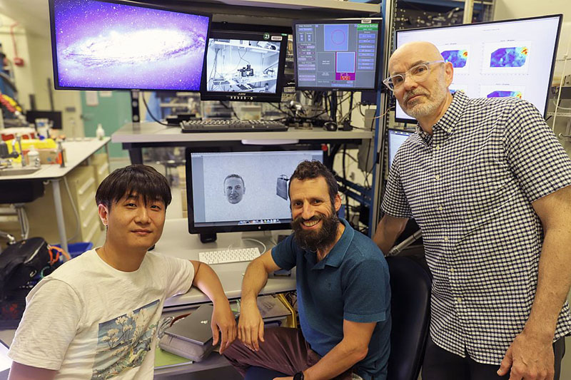 Researchers Gongchen Yu, Ph.D., Leor Katz, Ph.D., and Richard Krauzlis, Ph.D. have uncovered a brain circuit in primates that rapidly detects faces.