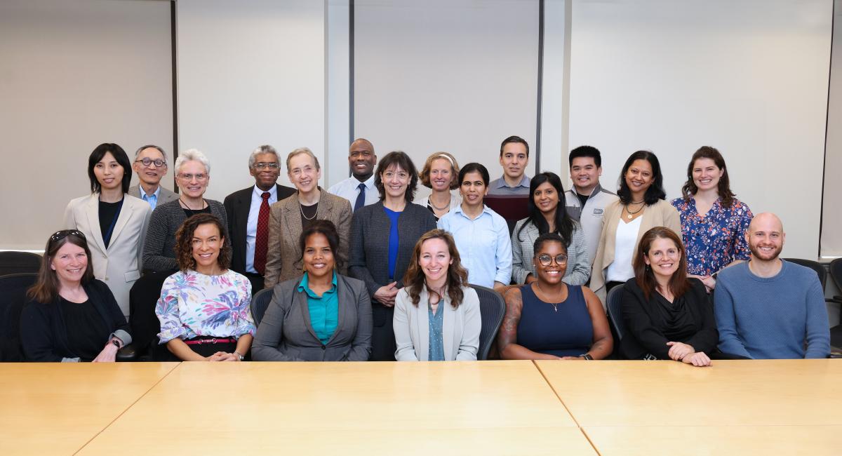 group photo of 2024 distinguished scholars with NIH senior leadership