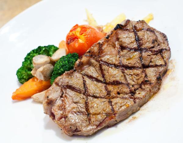 steak and vegetables meal