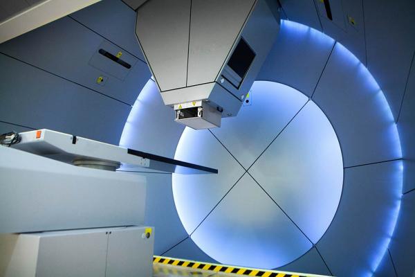 proton therapy machine